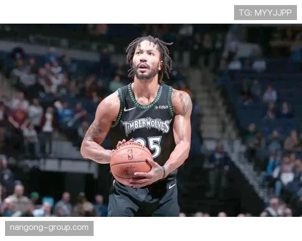 罗斯以挡拆突破主导进攻，相比巅峰得分结构改变