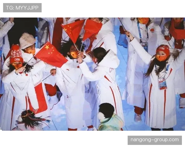 苏翊鸣训练完直接去夜店蹦迪？这反差谁懂啊