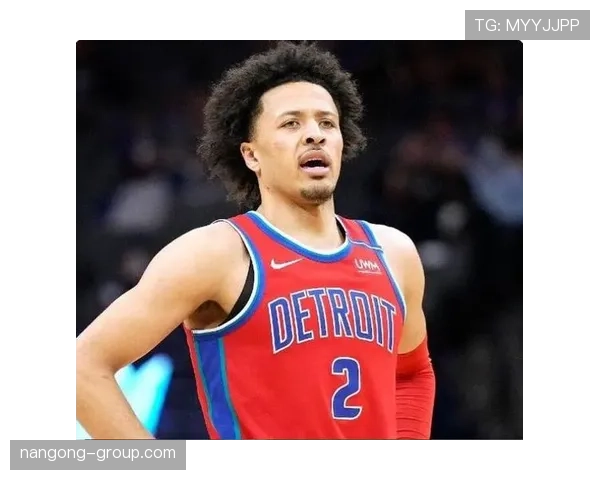 凯德·坎宁安无球跑动提升投篮效率 拉开队内射手空间