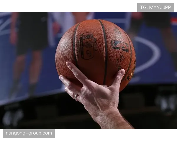 圆柱体原则是什么意思？NBA和FIBA规则对比解析